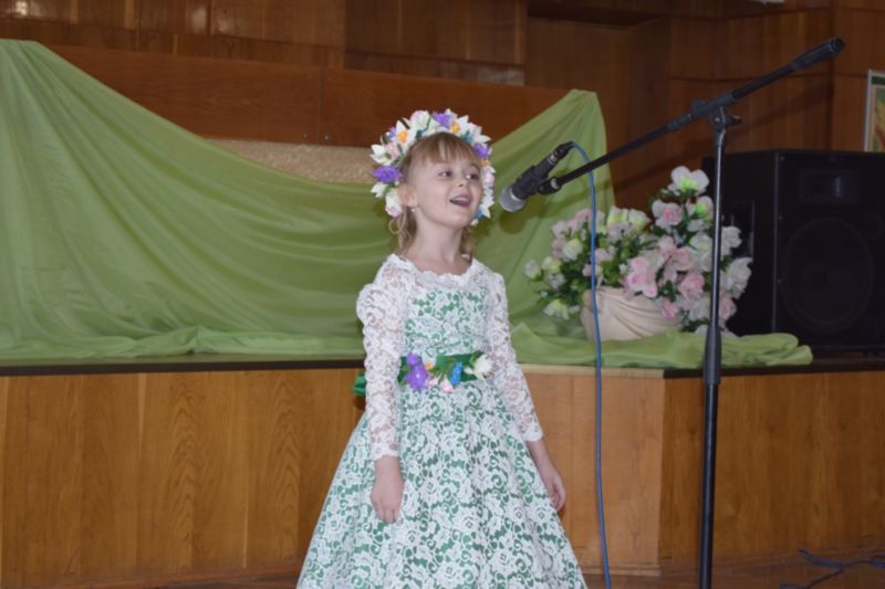 Уклін жінкам і Великому Кобзарю