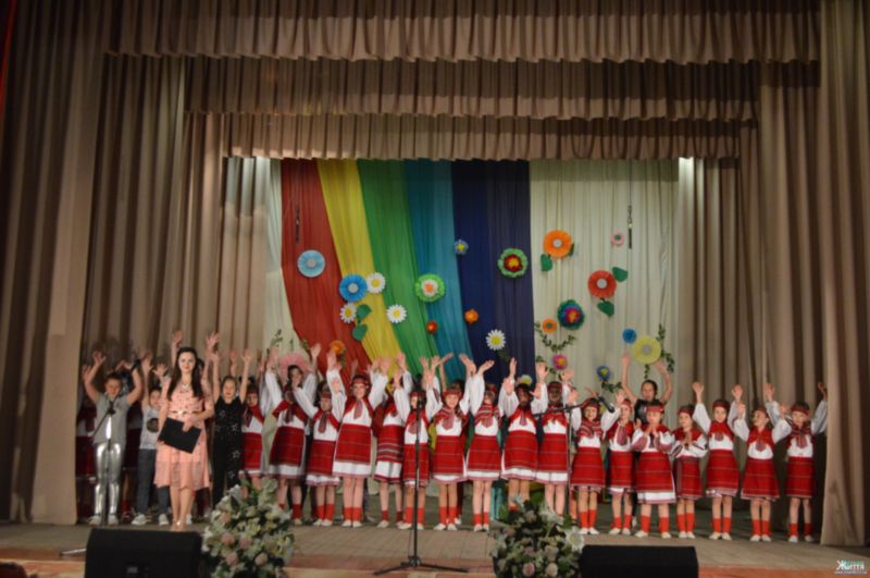 Мамо, мамо, вічна і кохана
