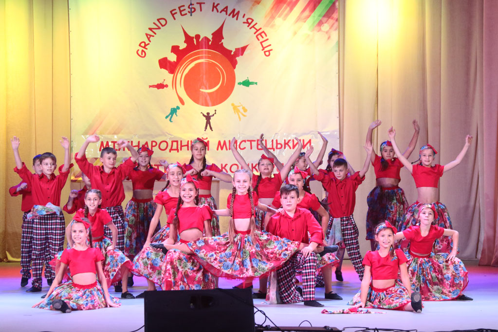 8-grand fest