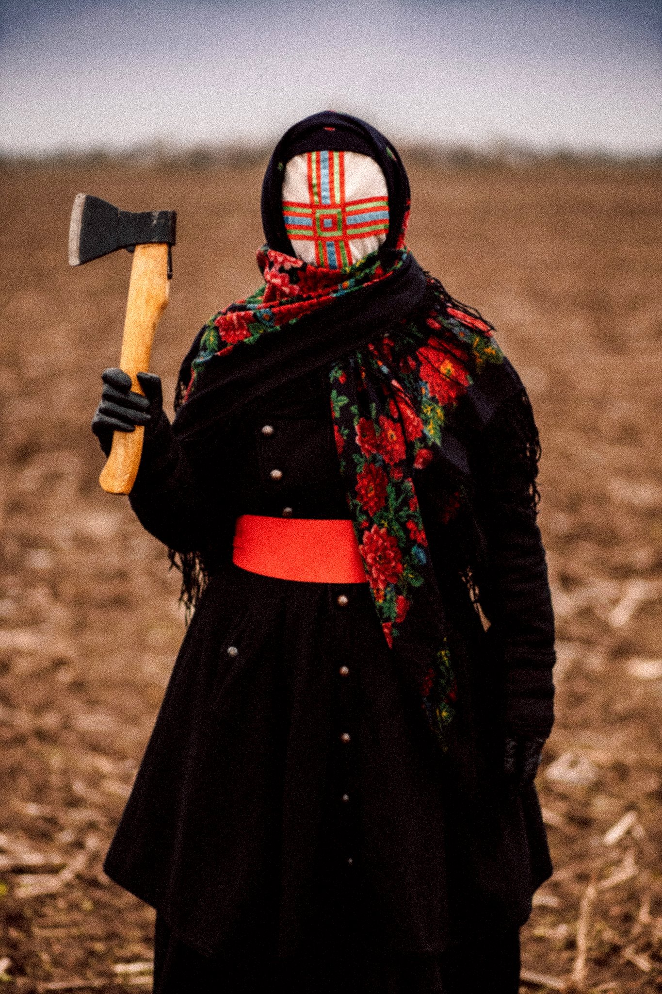 Яна Катраник