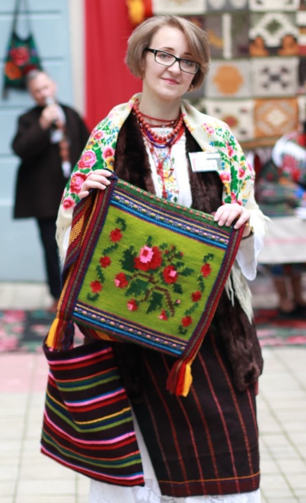 Олена Ясінська