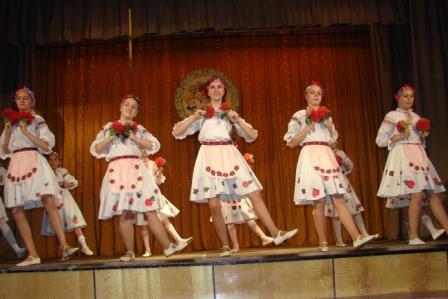 «Весняного» настрою додали «капітошки»